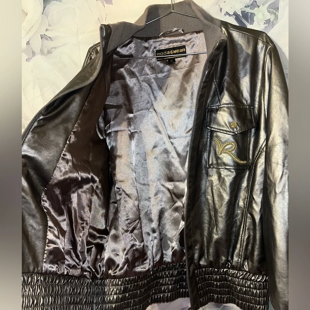 Vintage Rocawear Metallic Gold Jacket Faux Leather Y2K Bomber Women’s Size 1X - Picture 7 of 8